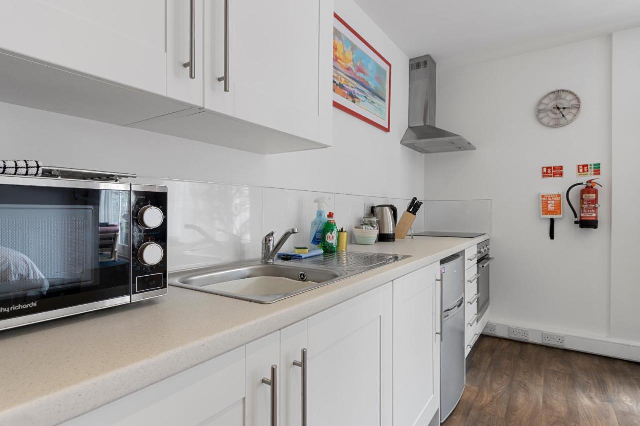 Exeter City Centre Apartments Stoop Apartment Exterior photo